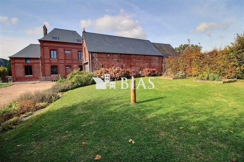 Maison - 190 m² - 7 pièces