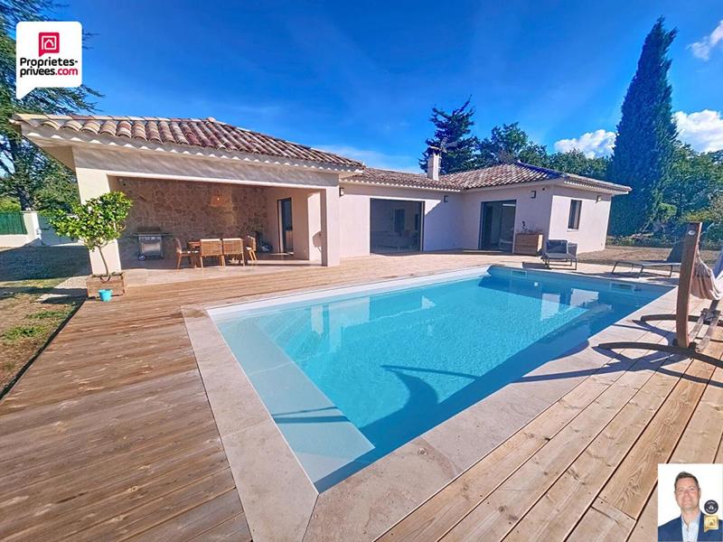 Villa - 140 m² - 4 pièces