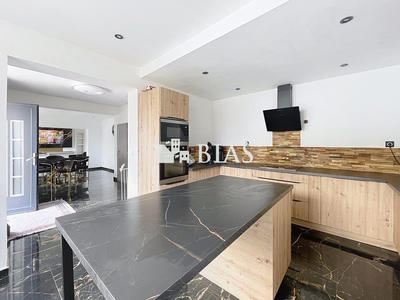 Maison - 125 m² - 5 pièces