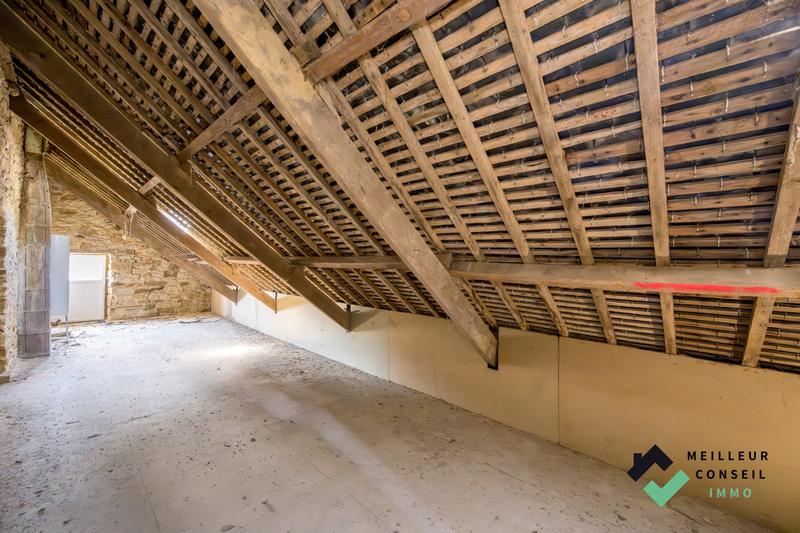 Maison - 137 m² - 6 pièces