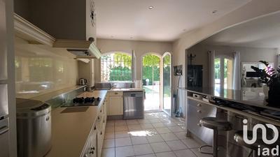 Maison - 197 m² - 7 pièces