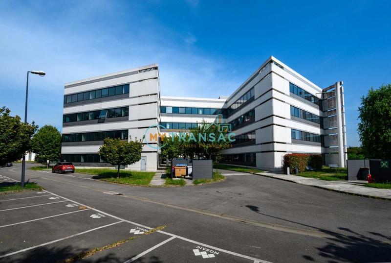 Local d'activités - 210 m²