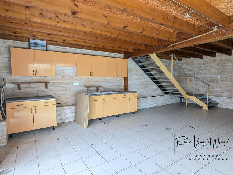 Maison - 180 m² - 5 pièces