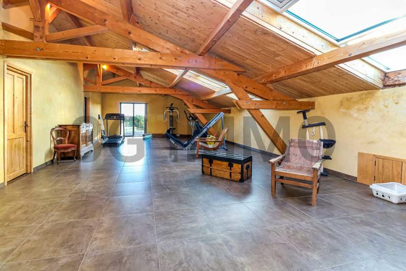 Ferme - 520 m² - 9 pièces