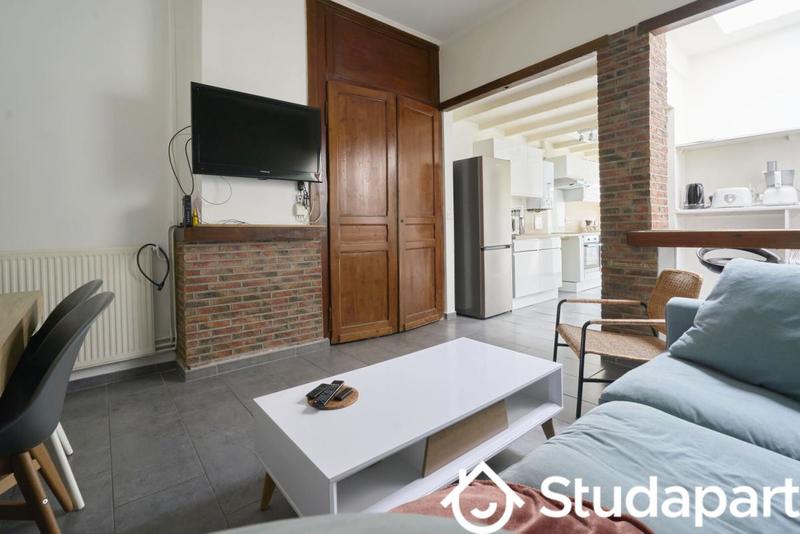 Chambre - 15 m² - 1 pièce