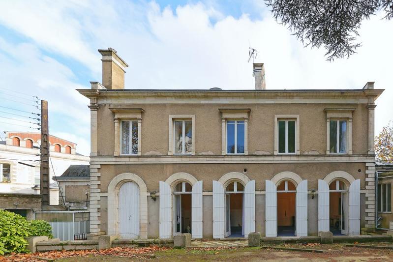 Immeuble - 1 466 m²