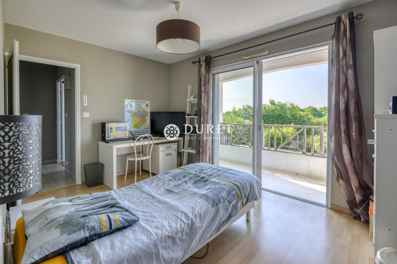 Villa - 191 m² - 7 pièces