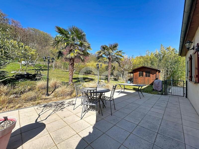 Maison - 105 m² - 6 pièces