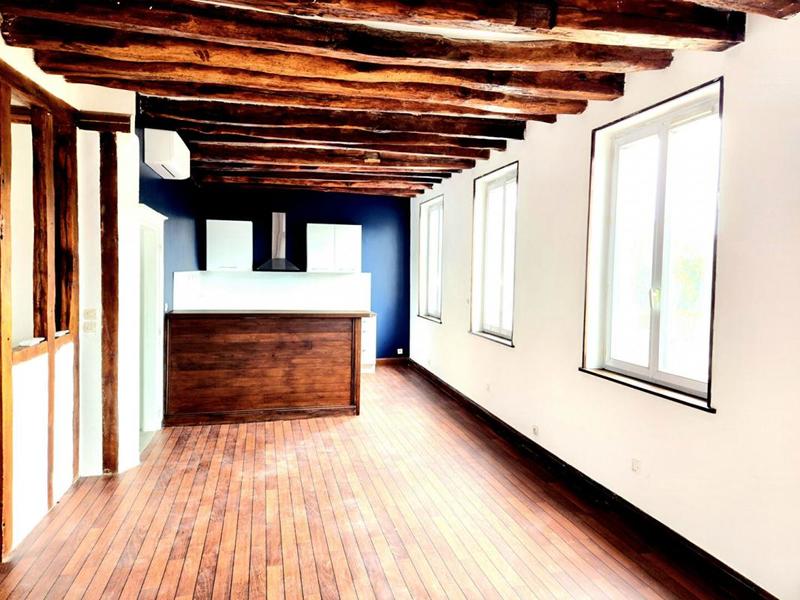 Maison - 93 m² - 5 pièces