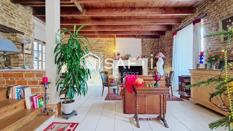 Maison - 167 m² - 6 pièces