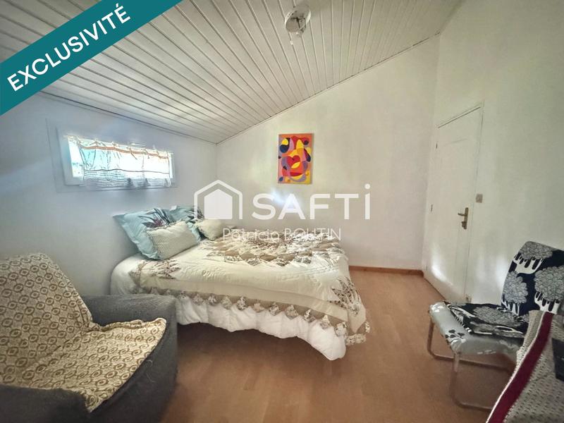 Maison - 212 m² - 8 pièces