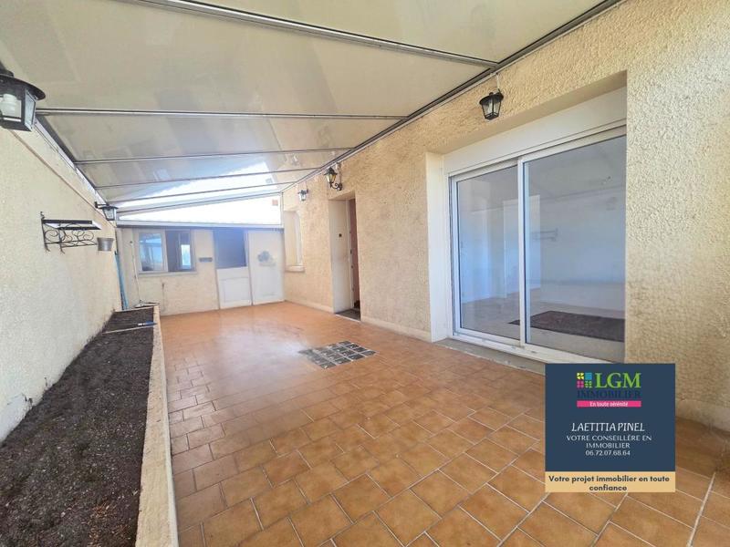 Maison - 205 m² - 7 pièces