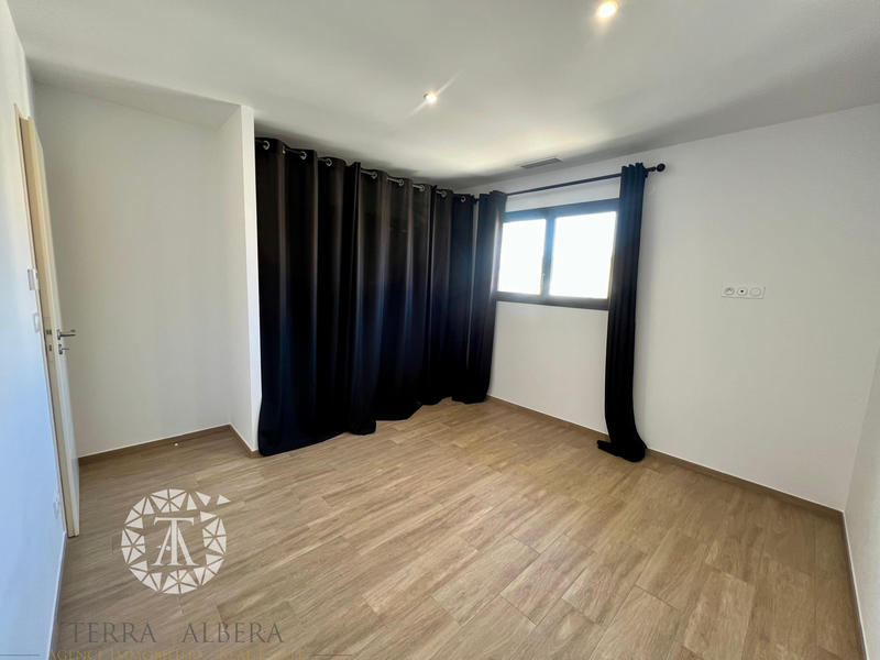 Villa - 140 m² - 6 pièces