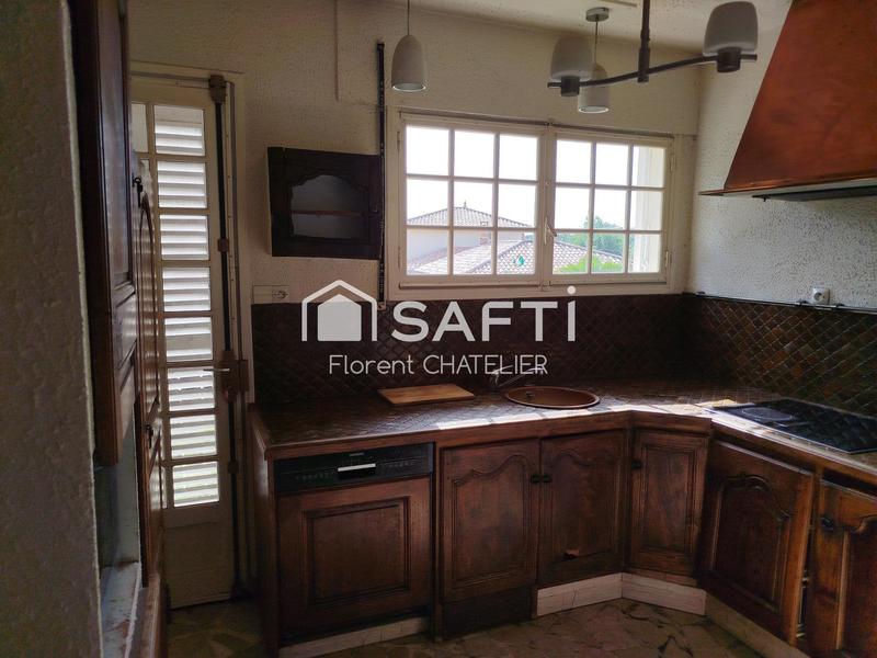 Propriété - 191 m² - 7 pièces