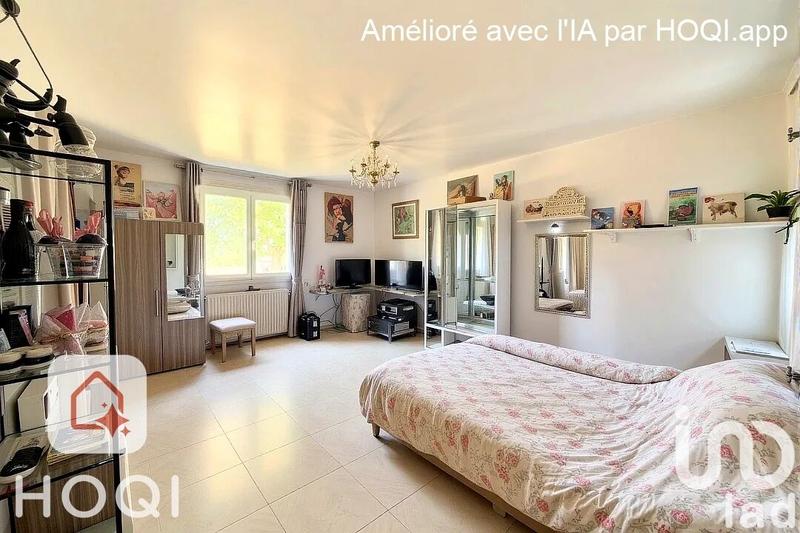 Maison - 260 m² - 5 pièces