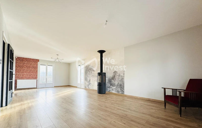 Maison - 205 m² - 7 pièces