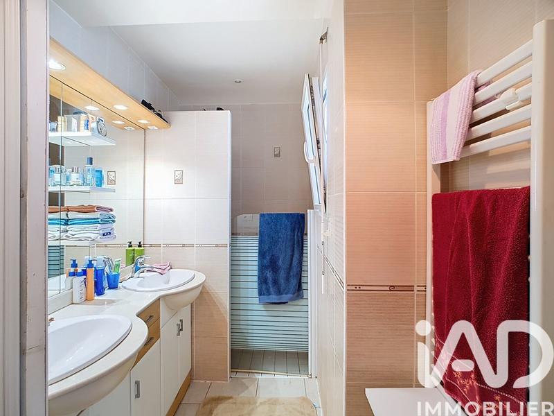 Maison - 174 m² - 7 pièces