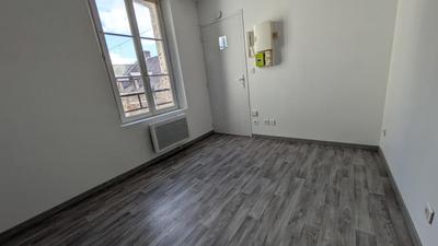 Appartement - 12 m² - 1 pièce