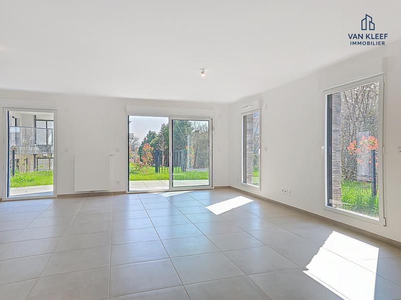 Appartement - 97 m² - 4 pièces