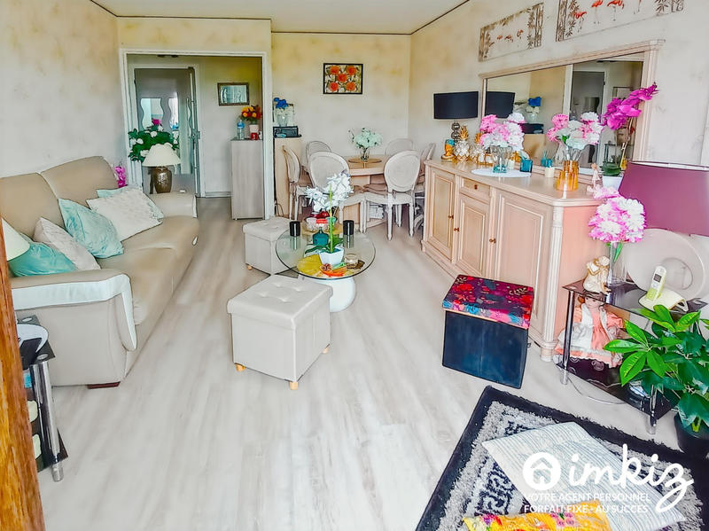 Appartement - 82 m² - 4 pièces