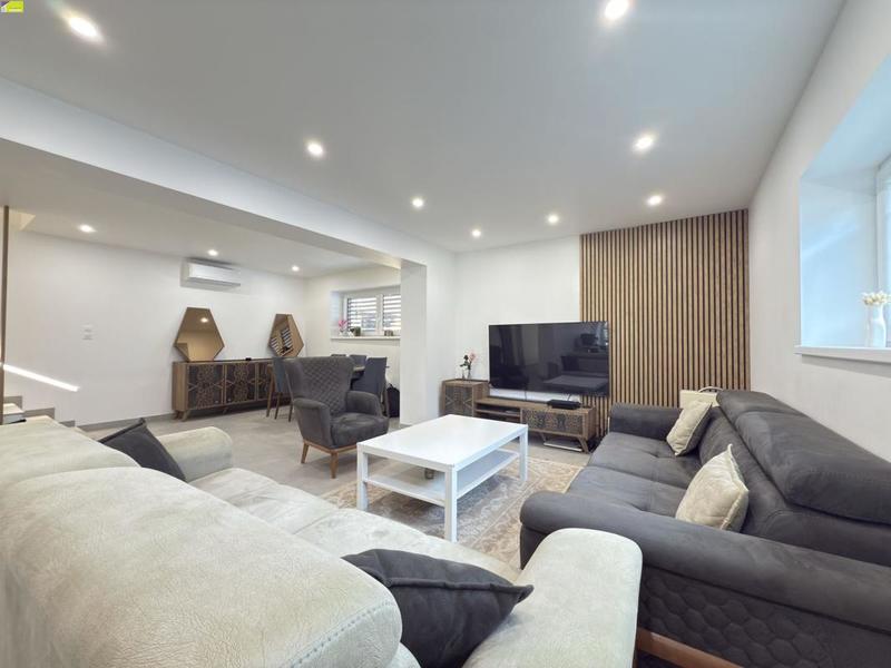 Maison traditionnelle - 109 m² - 4 pièces