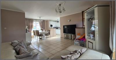 Maison - 84 m² - 7 pièces