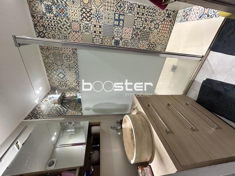 Appartement ancien - 92 m² - 4 pièces