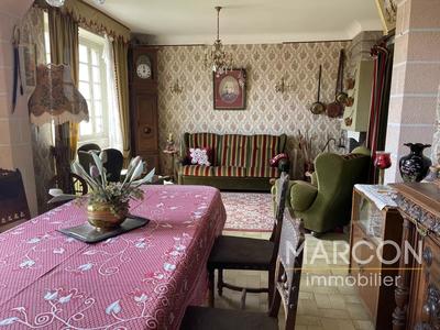 Maison - 145 m² - 7 pièces