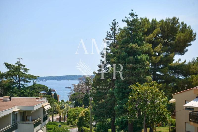 Appartement - 130 m² - 5 pièces