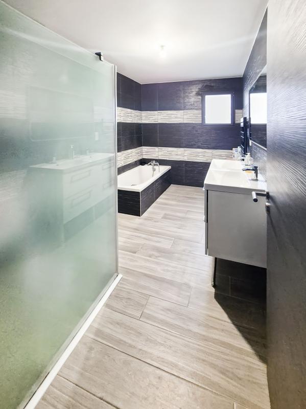 Maison - 134 m² - 5 pièces