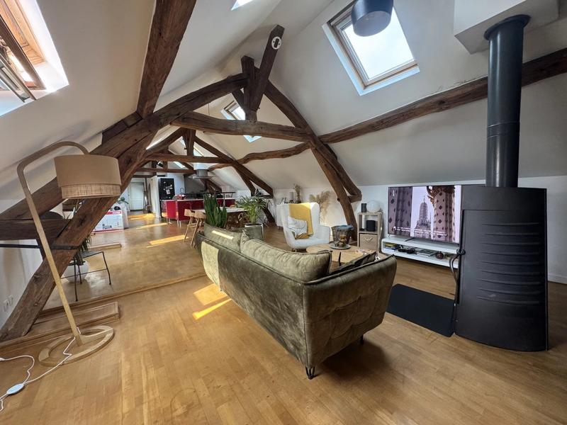 Appartement - 81 m² - 3 pièces