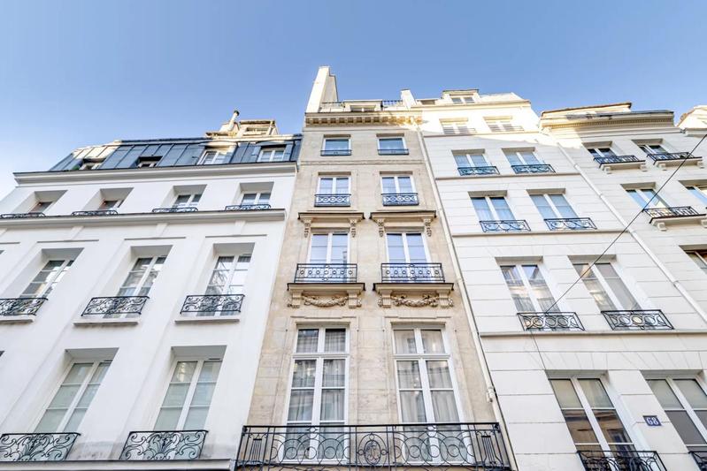 Studio - 25 m² - 1 pièce