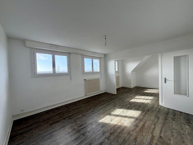 Appartement - 67 m² - 3 pièces