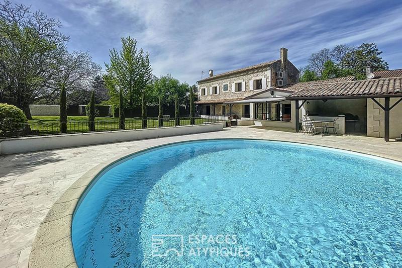 Maison de maîtres - 306 m² - 8 pièces