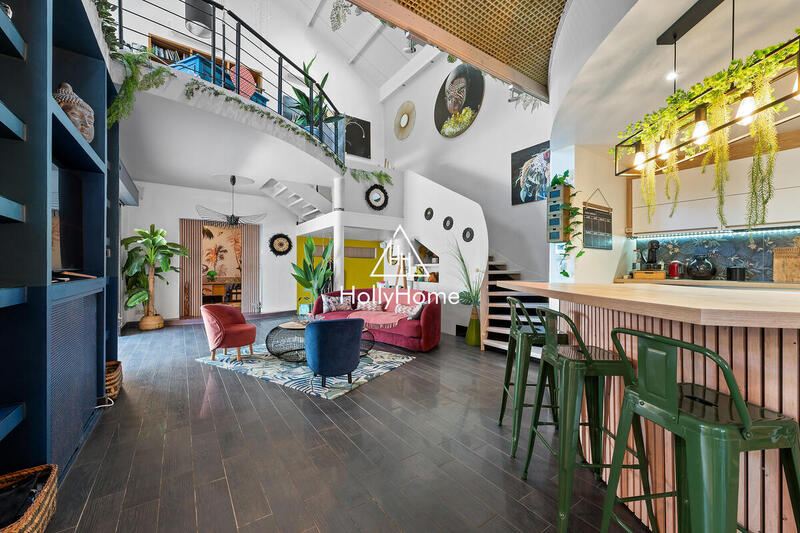 Maison ancienne - 290 m² - 10 pièces