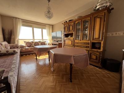 Appartement - 109 m² - 5 pièces