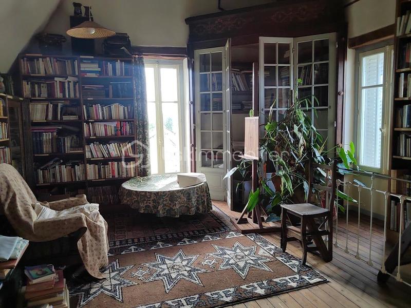 Maison de ville - 220 m² - 8 pièces