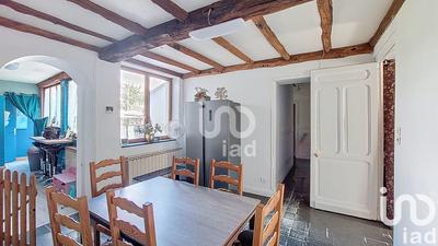 Maison - 141 m² - 8 pièces