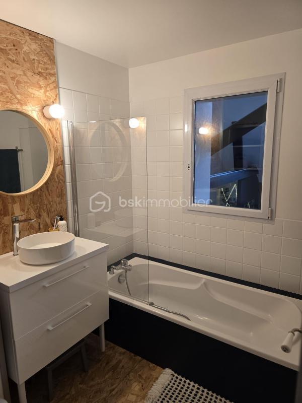 Maison de ville - 225 m² - 8 pièces