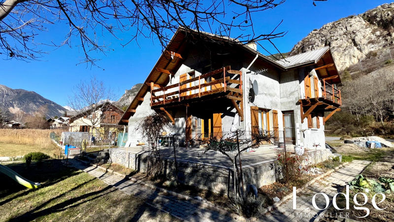 Maison - 150 m² - 7 pièces