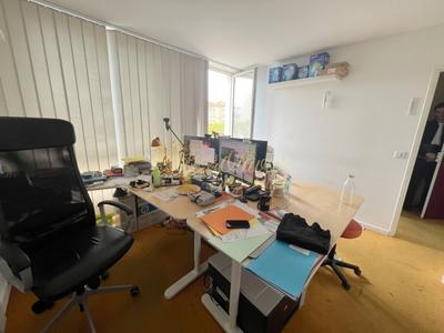 Bureau - 27 m²
