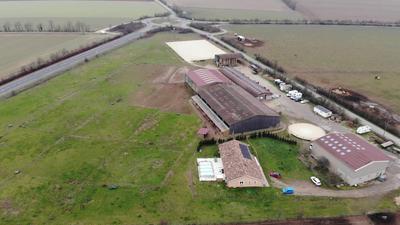 Maison de domaine équestre - 193 m² - 8 pièces