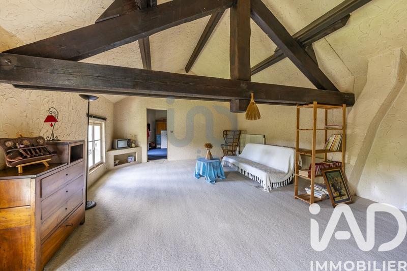 Maison - 257 m² - 8 pièces