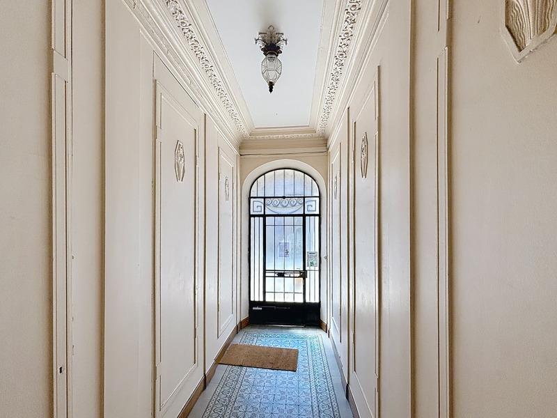 Appartement bourgeois - 113 m² - 4 pièces