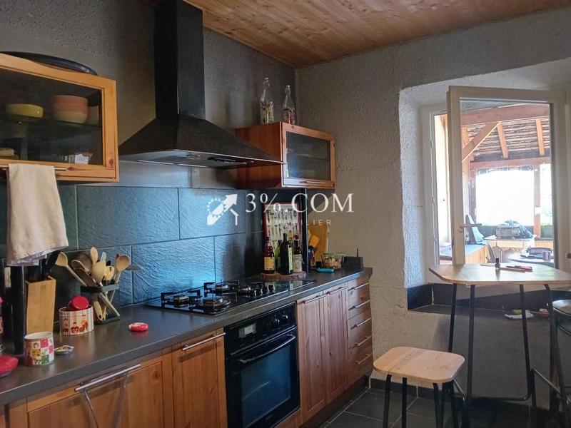 Maison de village - 177 m² - 8 pièces