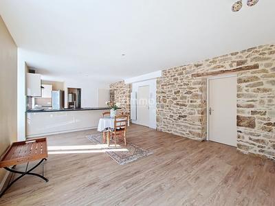 Appartement - 85 m² - 3 pièces