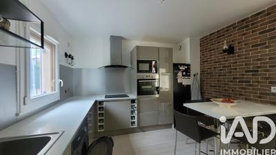 Maison - 106 m² - 5 pièces