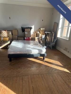 Maison - 200 m² - 5 pièces