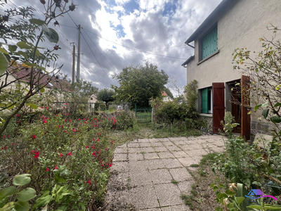 Maison - 105 m² - 5 pièces