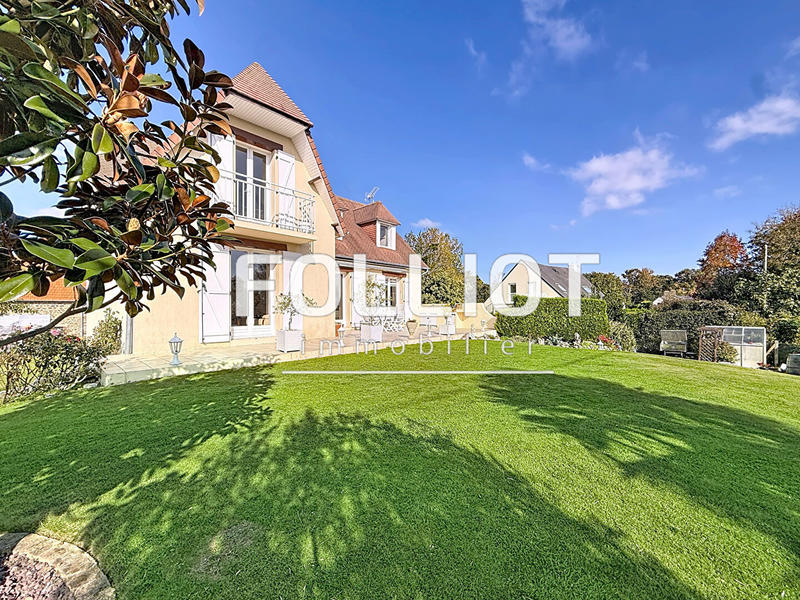 Maison - 138 m² - 5 pièces